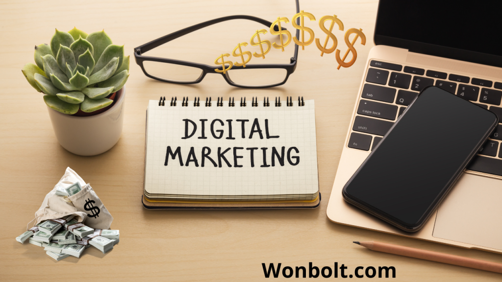 How much can a digital marketer earn?