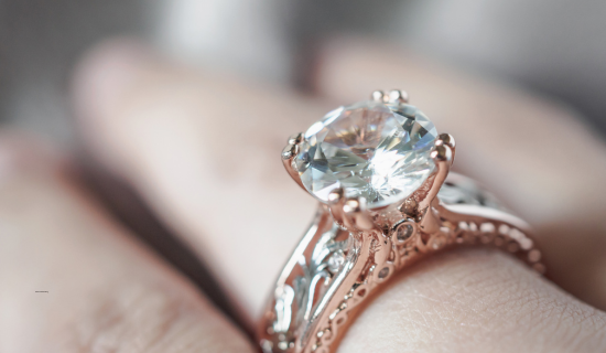 how to choose a diamond ring