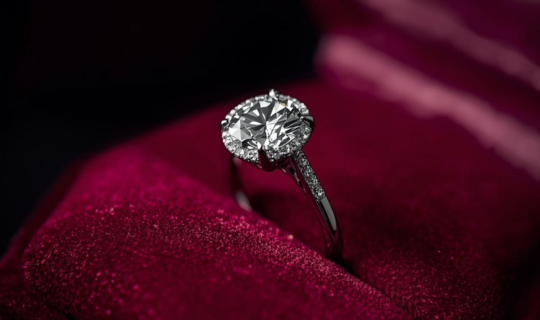 how to choose a diamond ring