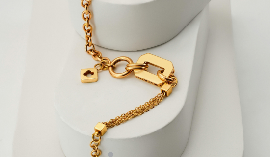 gold tennis bracelet